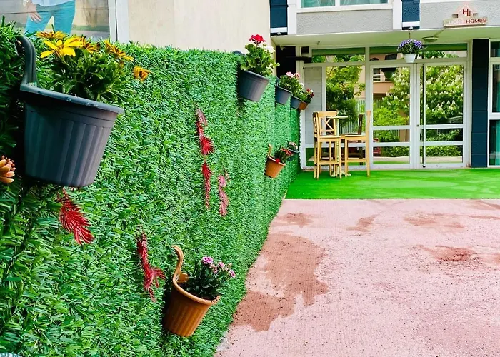 Lucky Homes Apartment