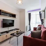Lucky Homes 아파트 *