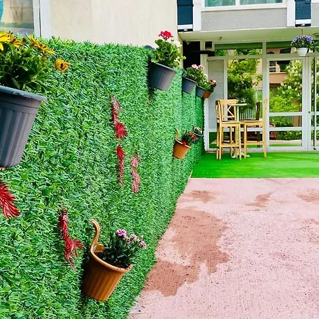 Lucky Homes Apartman